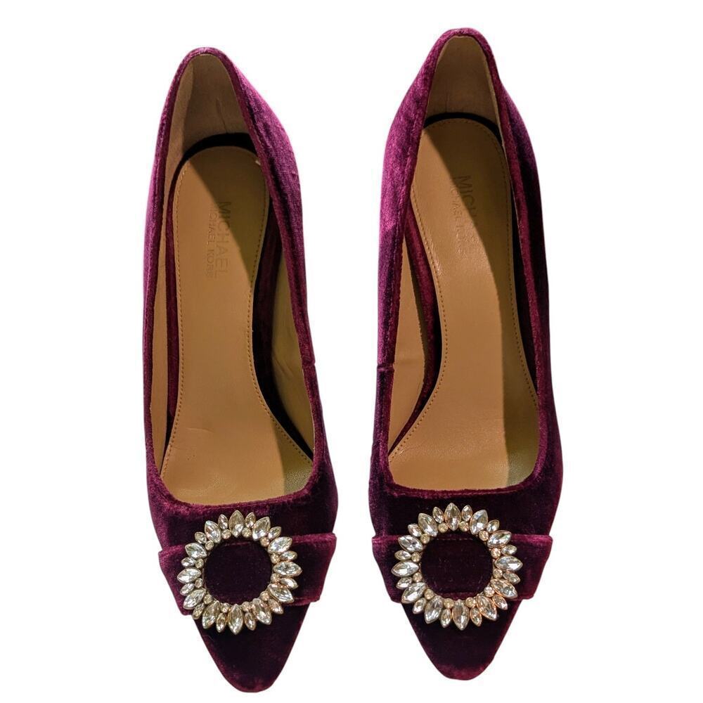 Michael Michael Kors "Viola" Suede w/Crystal Brooch Accent Pumps Sz 6 $160